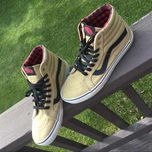 High top Tan&Black Vans